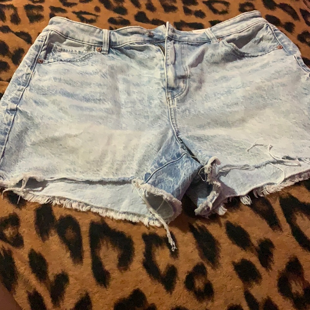 Brand new women Mom Denim Shorts